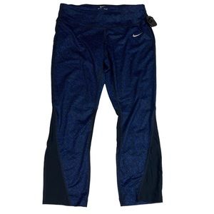 Nike capri leggings